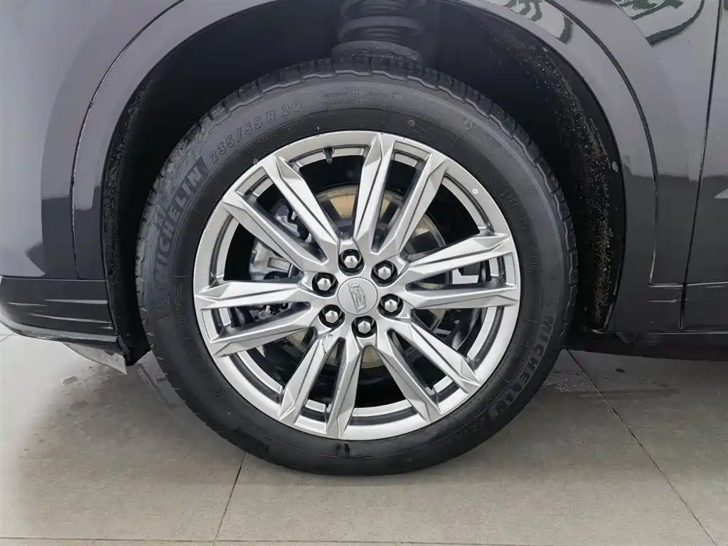 Cadillac XT6 2021 2.0T 6-seater 4WD Luxury фото 17