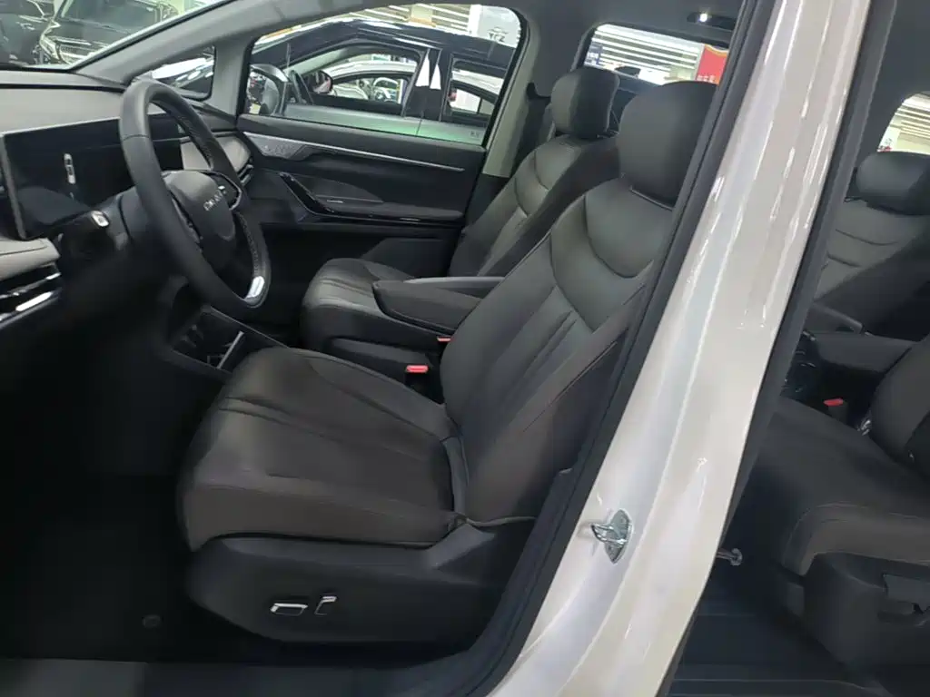 SAIC Maxus Dajia 7 2025 2024 Facelift Super Hybrid Long Range Enjoyment Edition