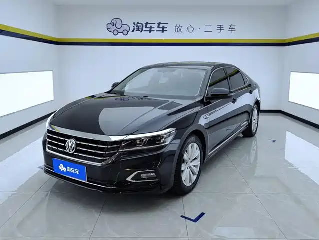 Volkswagen Passat 2019 330TSI Elite (China V) — фото 1