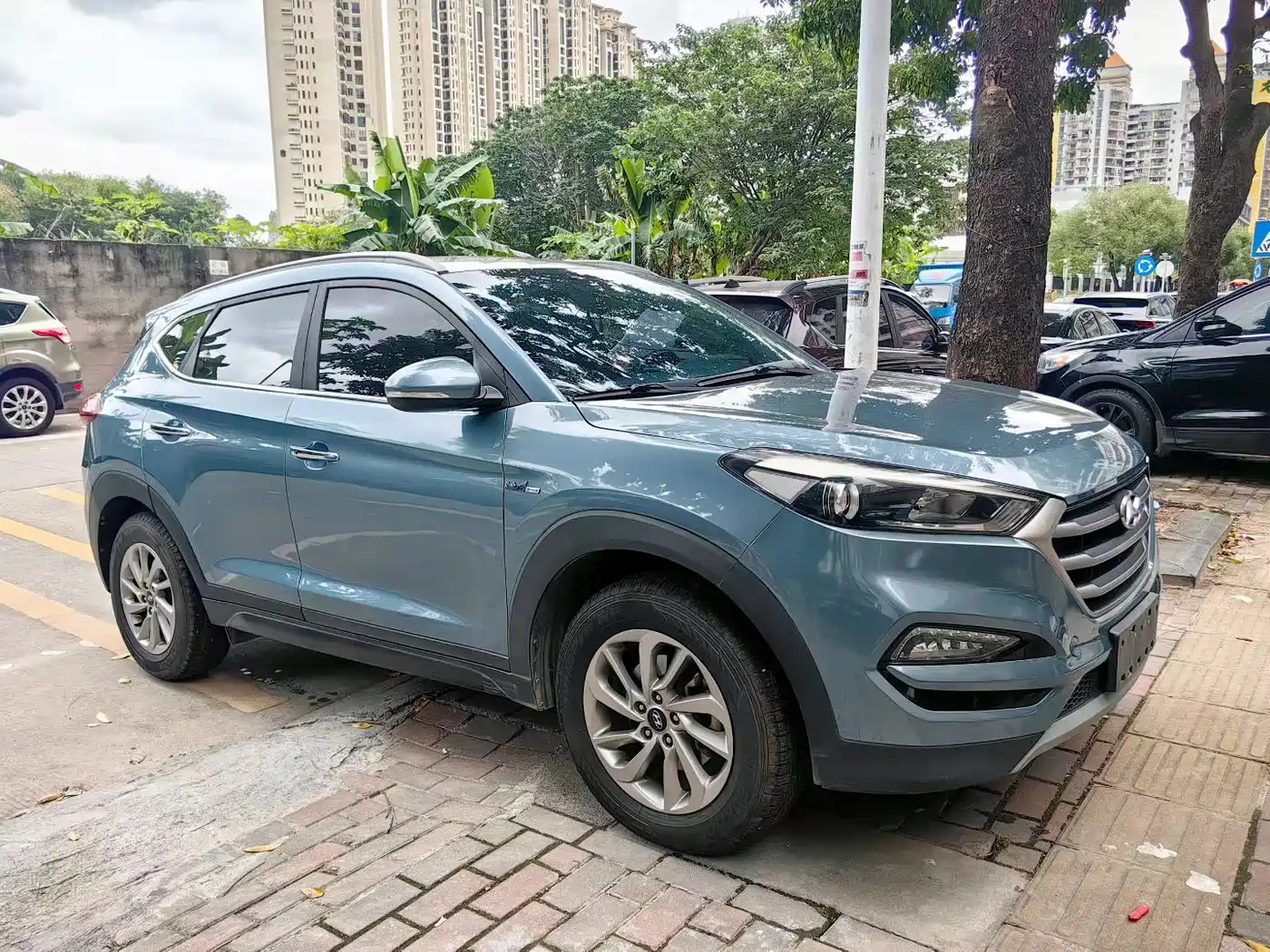 Hyundai Tucson 2015 1.6T Dual Clutch 2WD Smart фото 3