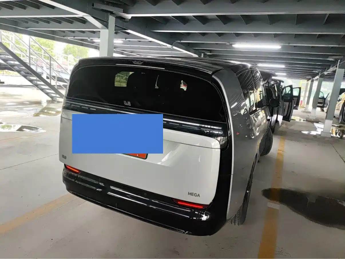 Li Auto MEGA 2024 2024 Ultra