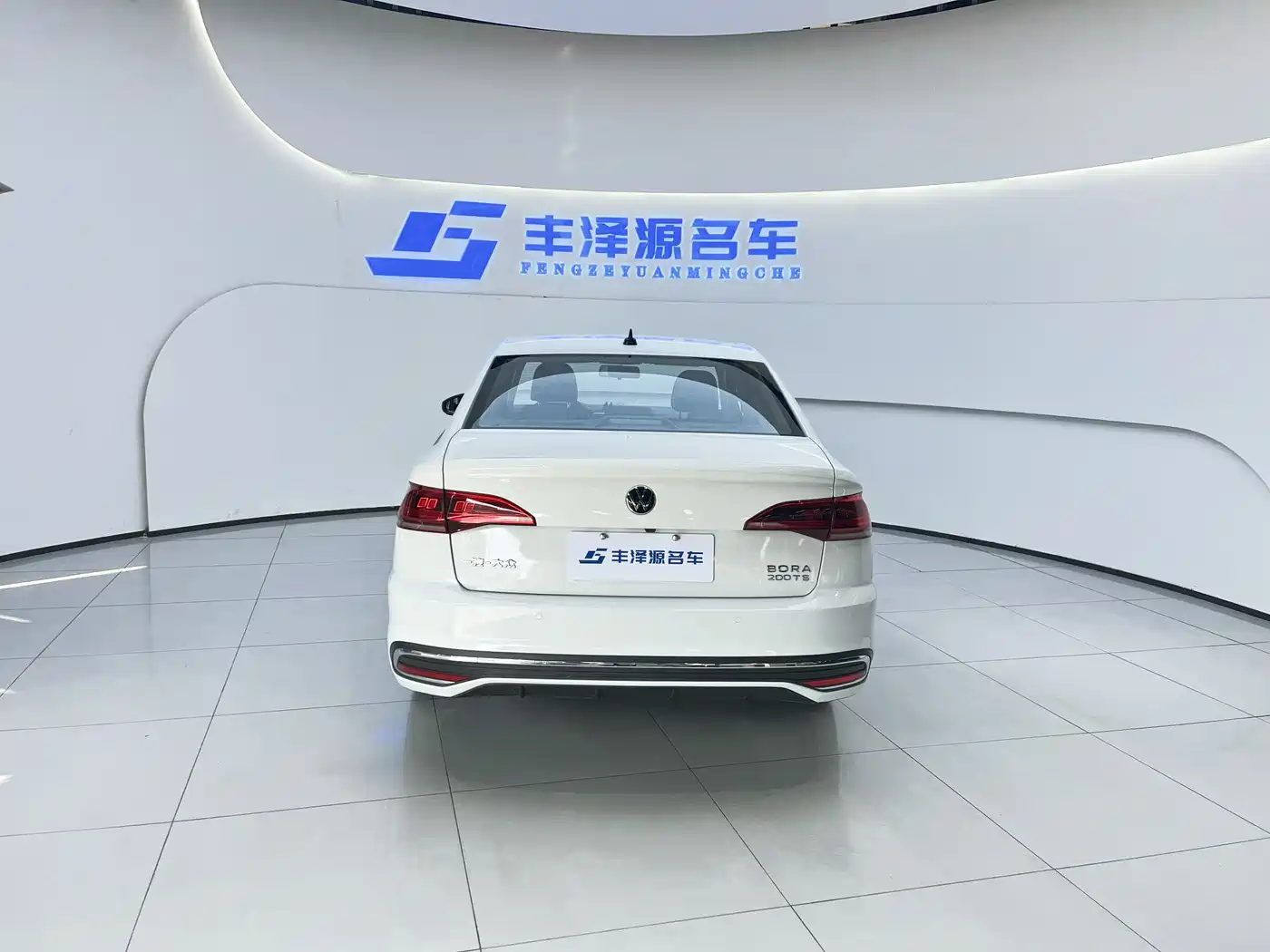 Volkswagen Bora 2024 200TSI DSG Smooth Ride Edition фото 5