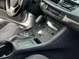 Photo 8 - Lexus CT