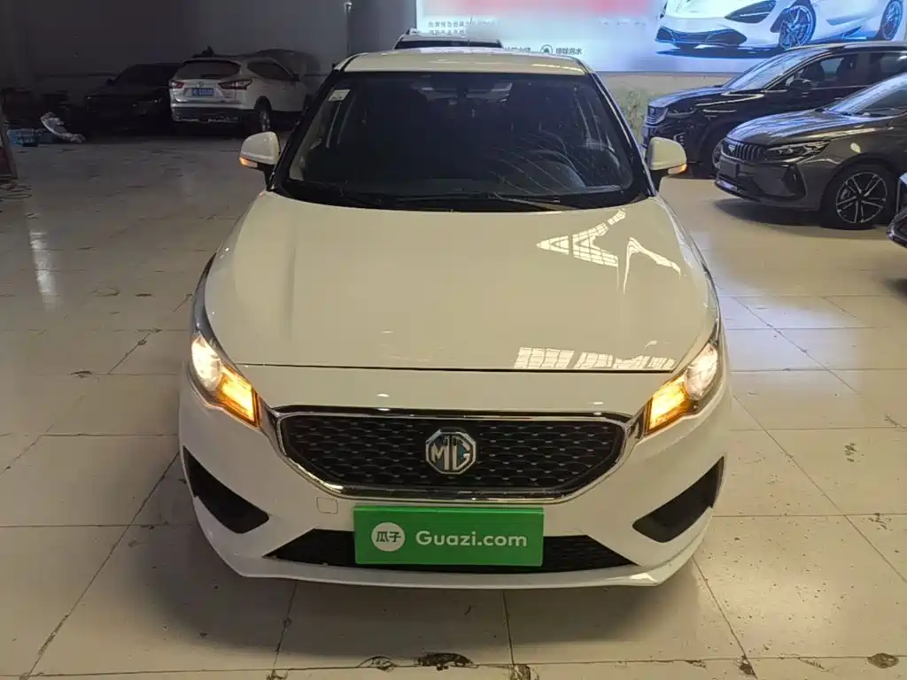2018 MG 3