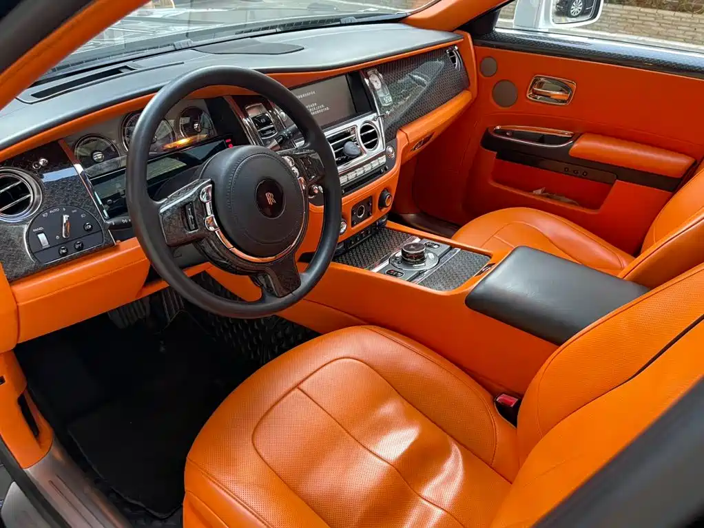 Фото 14 - Rolls-Royce Ghost