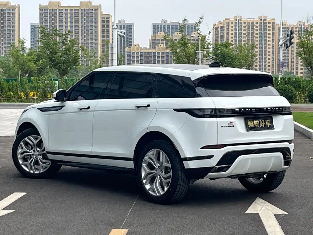 Land Rover Range Rover Evoque 2023 Range Rover Evoque L 200PS Elite Edition фото 5