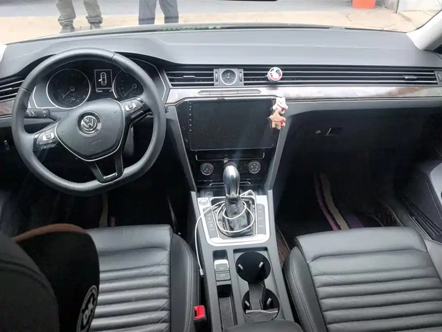 Volkswagen Magotan 2017 280TSI DSG Comfort фото 12
