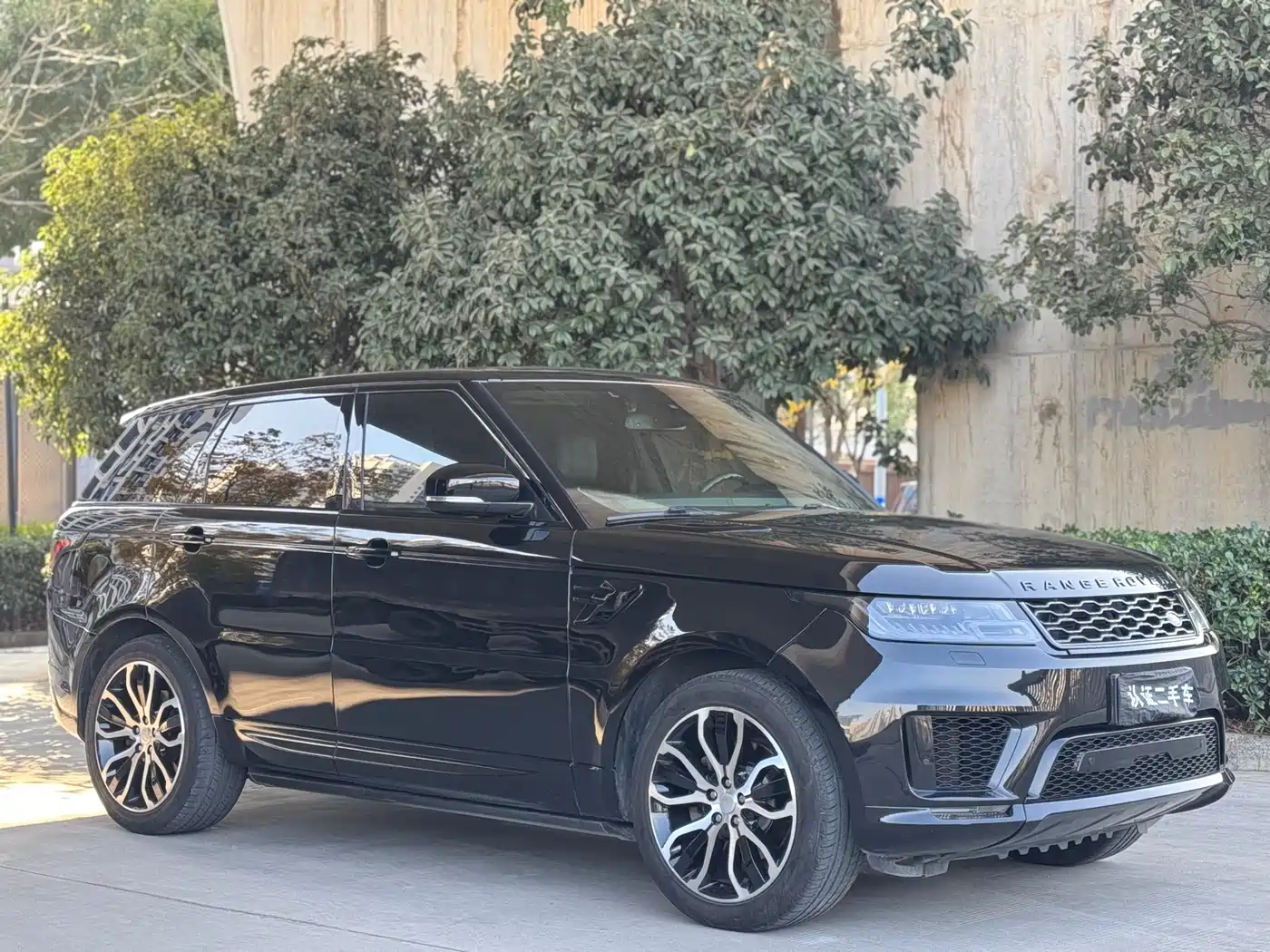 Land Rover Range Rover Sport 2017 3.0 SC V6 HSE DYNAMIC фото 3