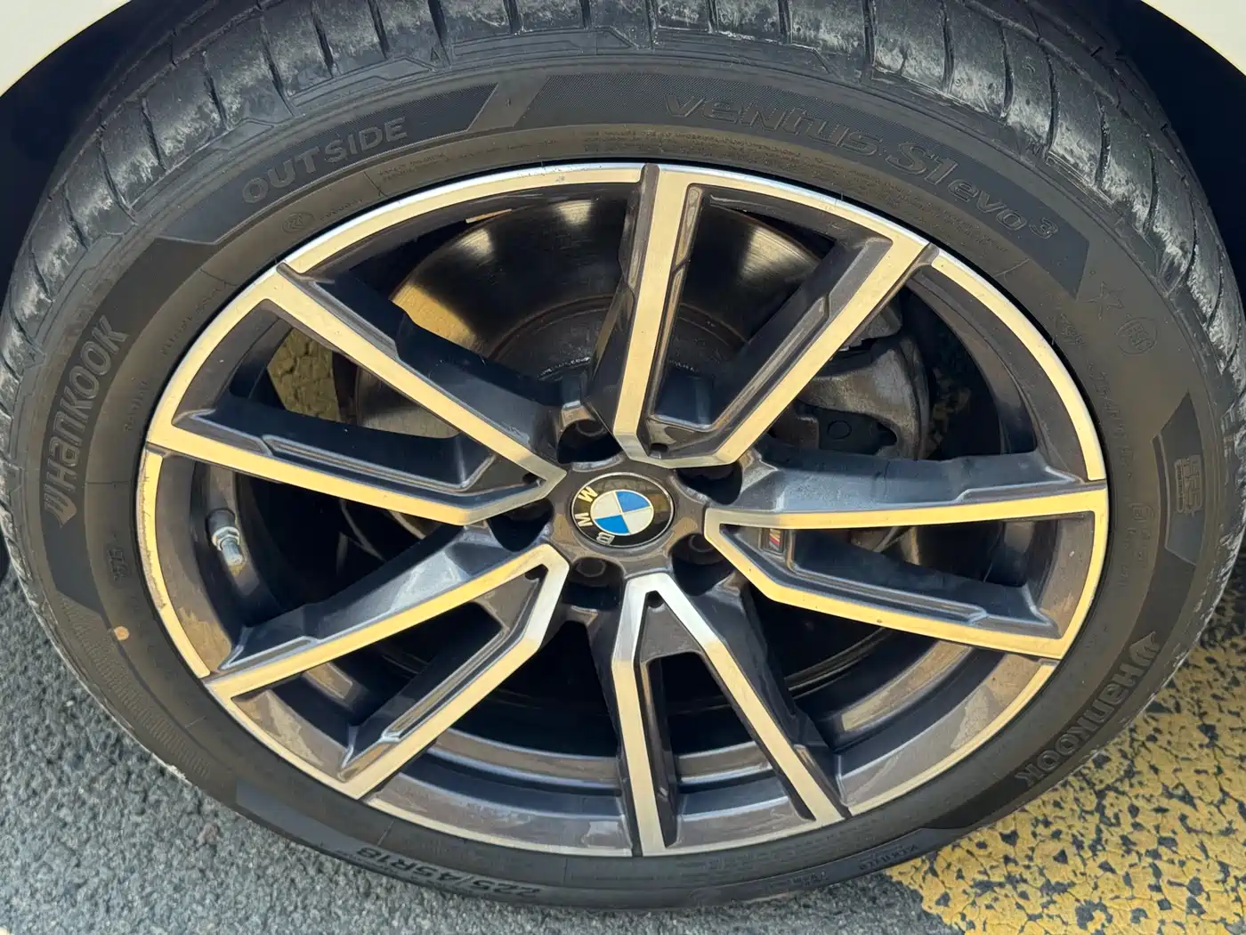 BMW 3 Series 2023 320Li M Sport Package фото 4
