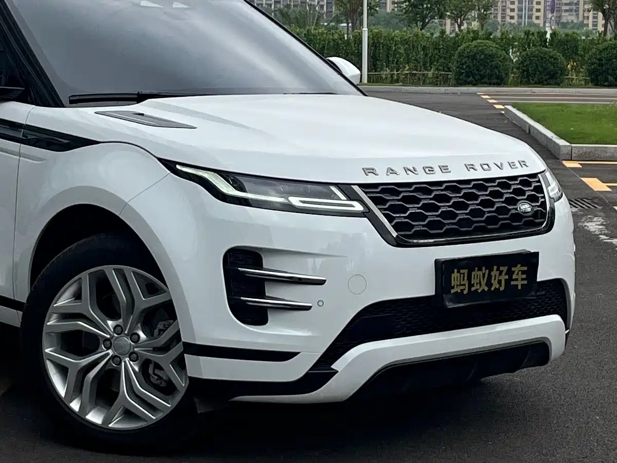 Land Rover Range Rover Evoque 2023 Range Rover Evoque L 200PS Elite Edition фото 9