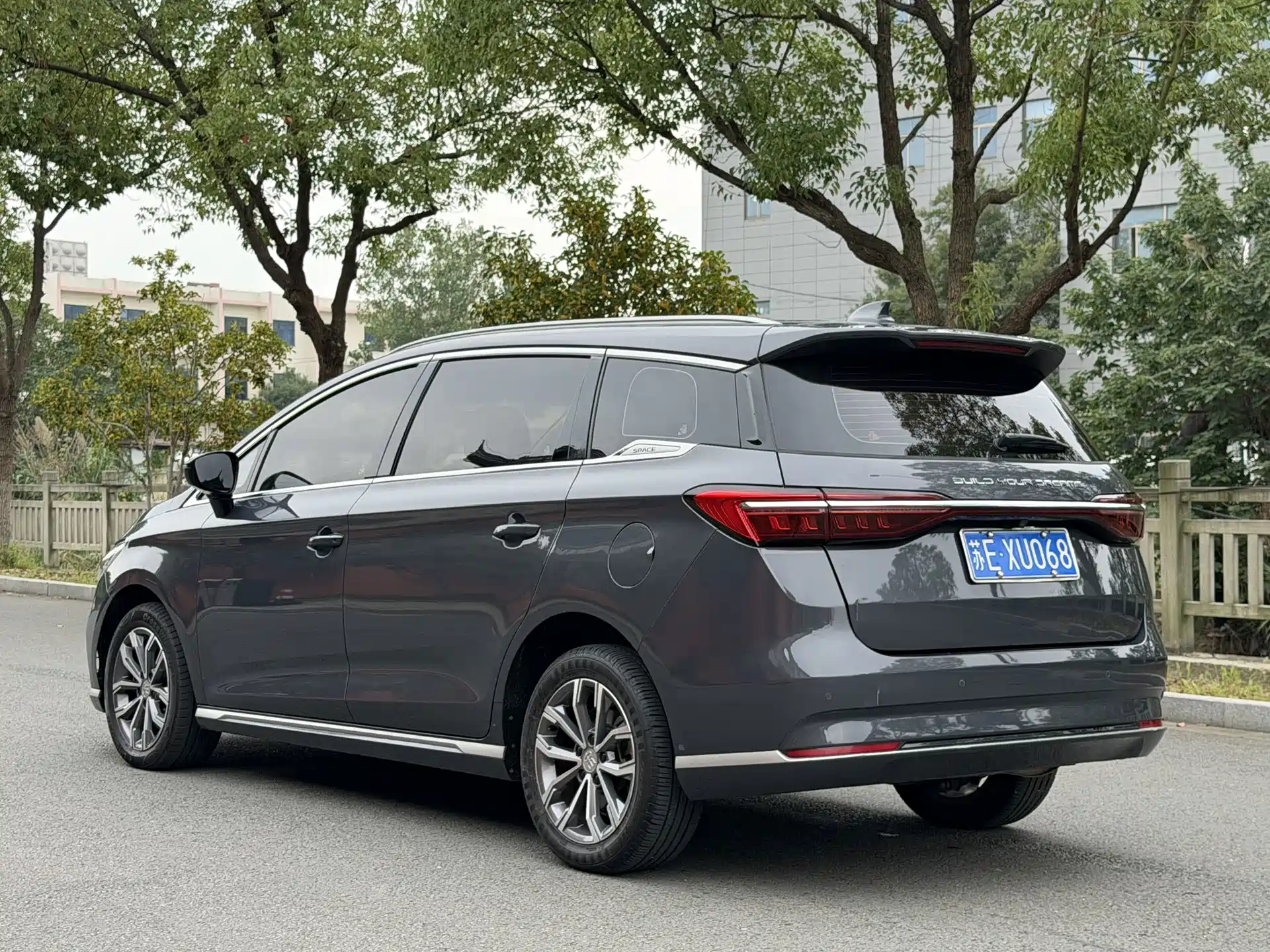 Фото 7 - BYD Song MAX