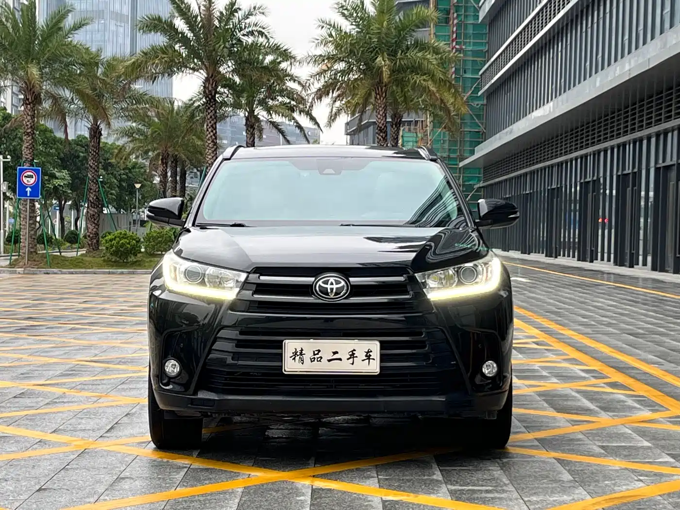 Toyota Highlander 2018 2.0T 4WD Luxury 7-seater China VI фото 2