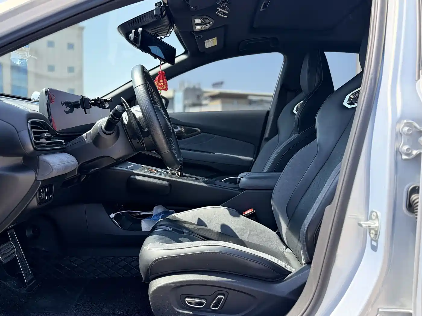 GAC TRUMPCHI SHADOW LEOPARD