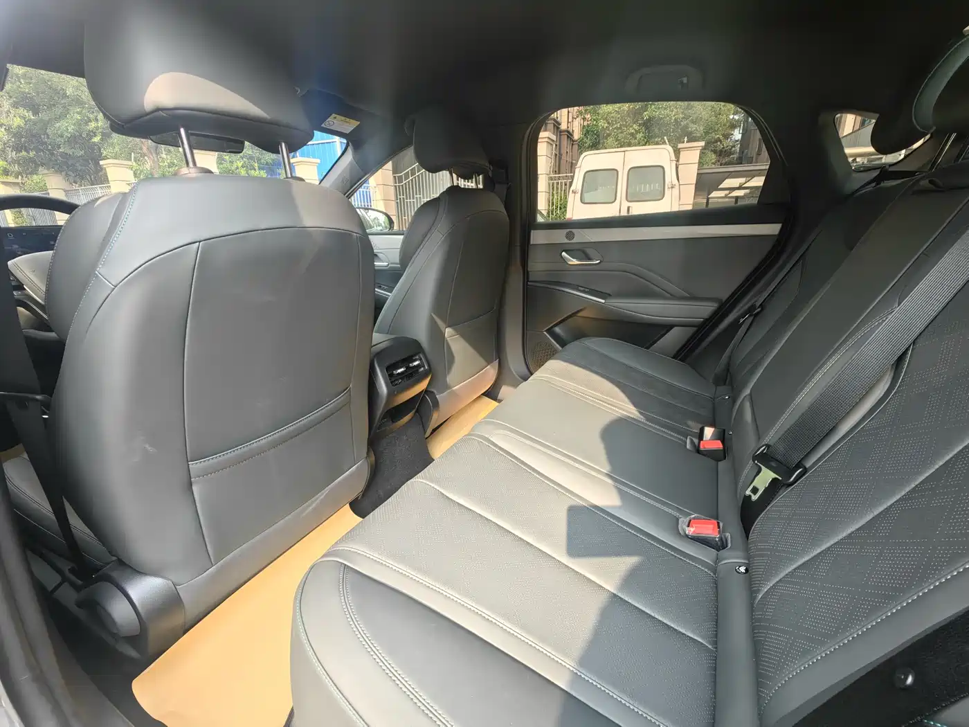 BYD Qin PLUS 2025 EV Smart Drive Edition 510KM Leading Type фото 6