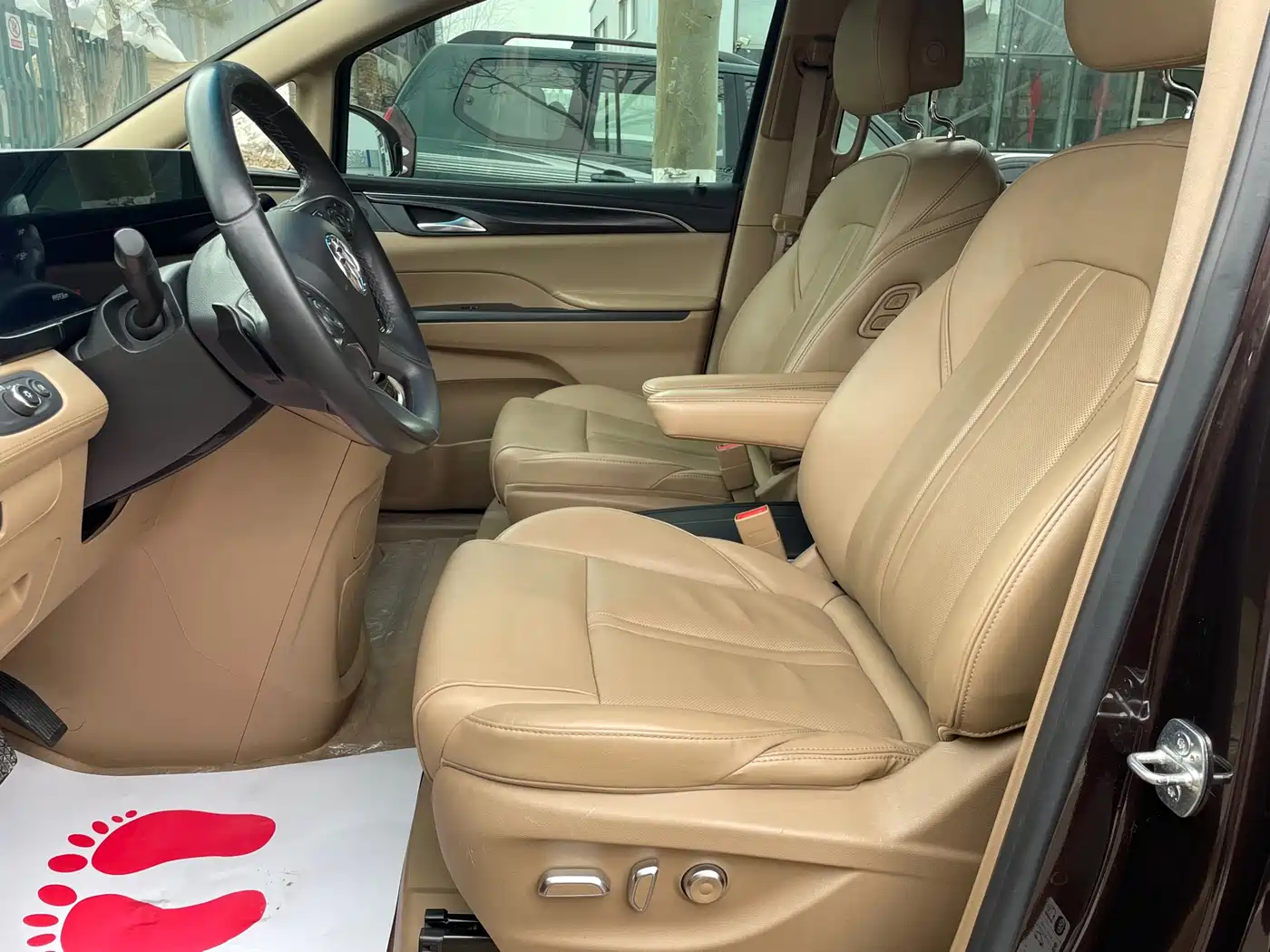 Buick GL8 2020 Model ES Landglory 653T Luxury фото 13