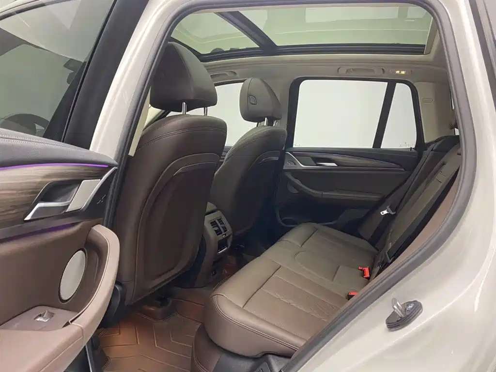 BMW X3 2023 Facelift xDrive30i Leading M Night Package фото 19