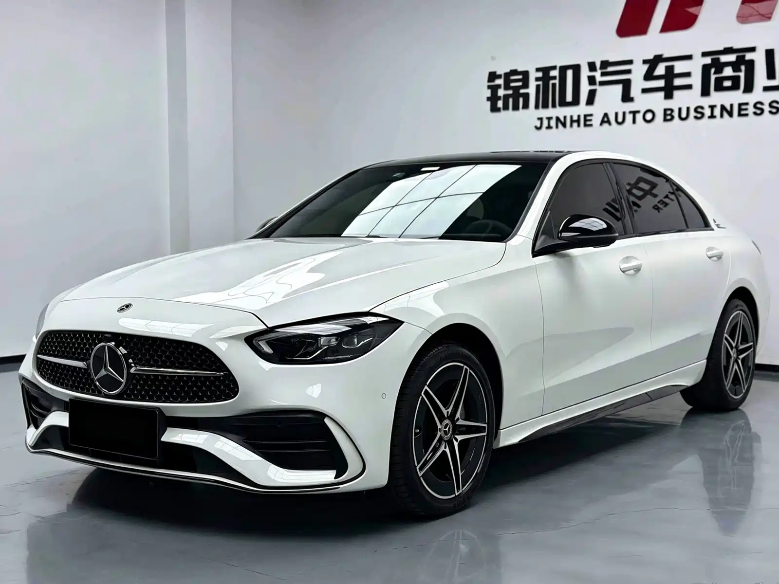 Фото 1 - Mercedes-Benz C-Class
