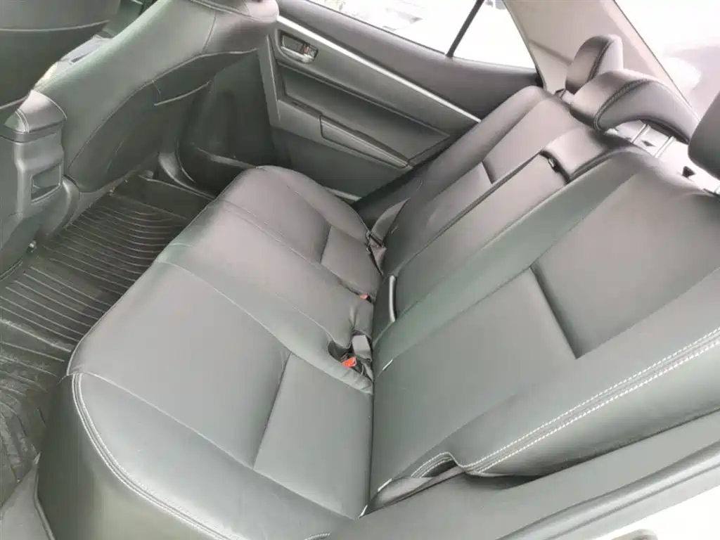 Toyota Corolla 2017 Facelift 1.2T S-CVT GL-i Leather Edition фото 17