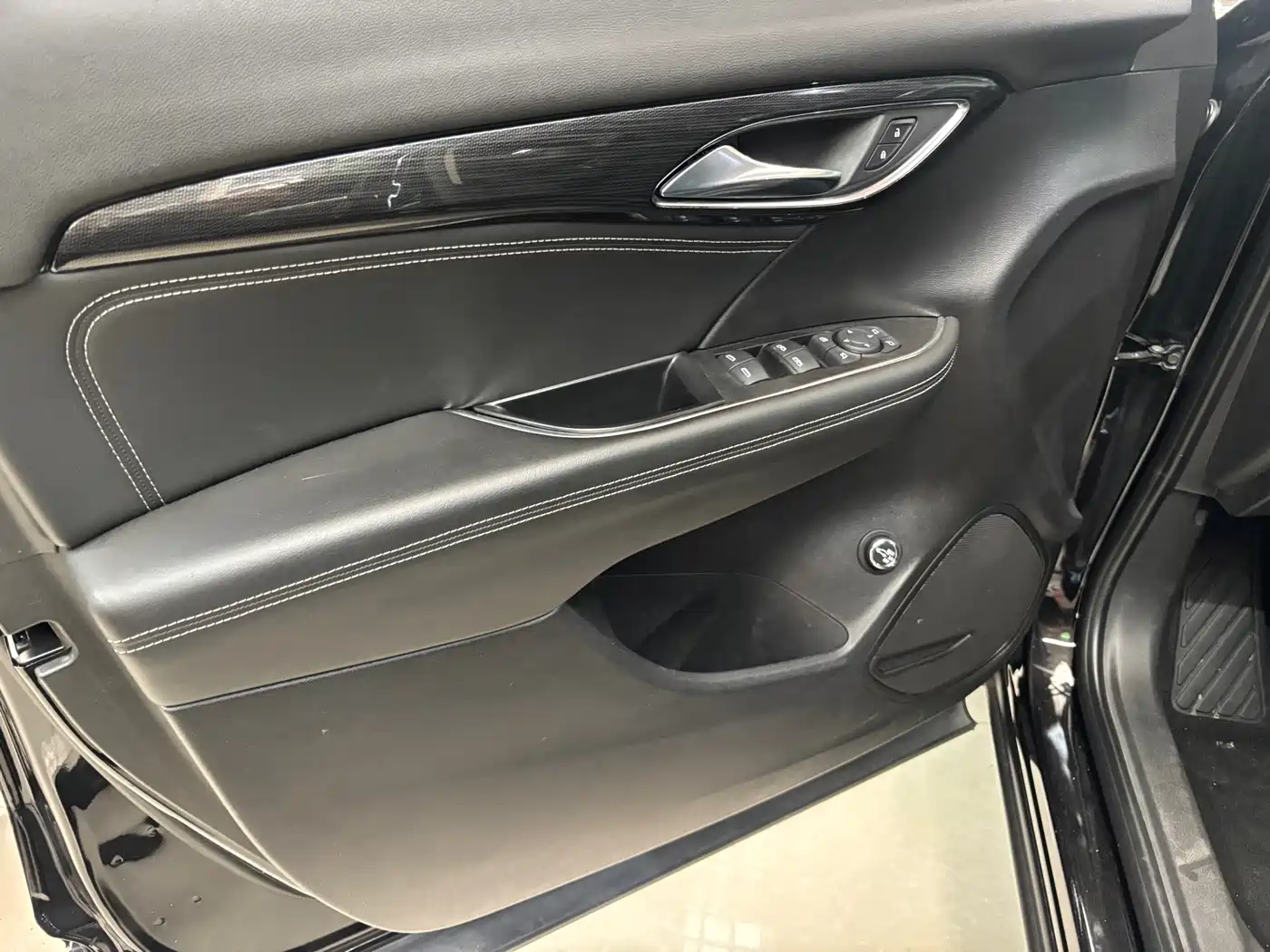 Buick Envision S 2022 Facelift Enclave S 652T 2WD Luxury фото 5