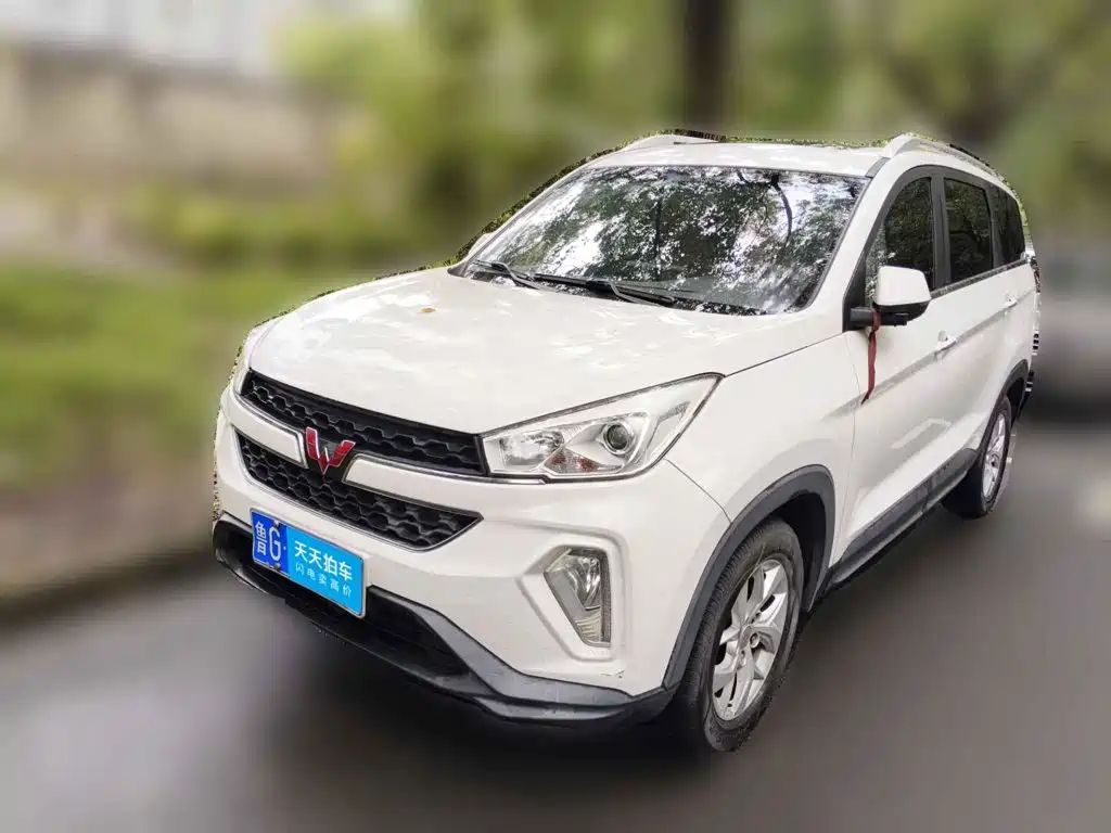 Wuling Motors Wuling Hongguang S3 2018 — пригон из Китая
