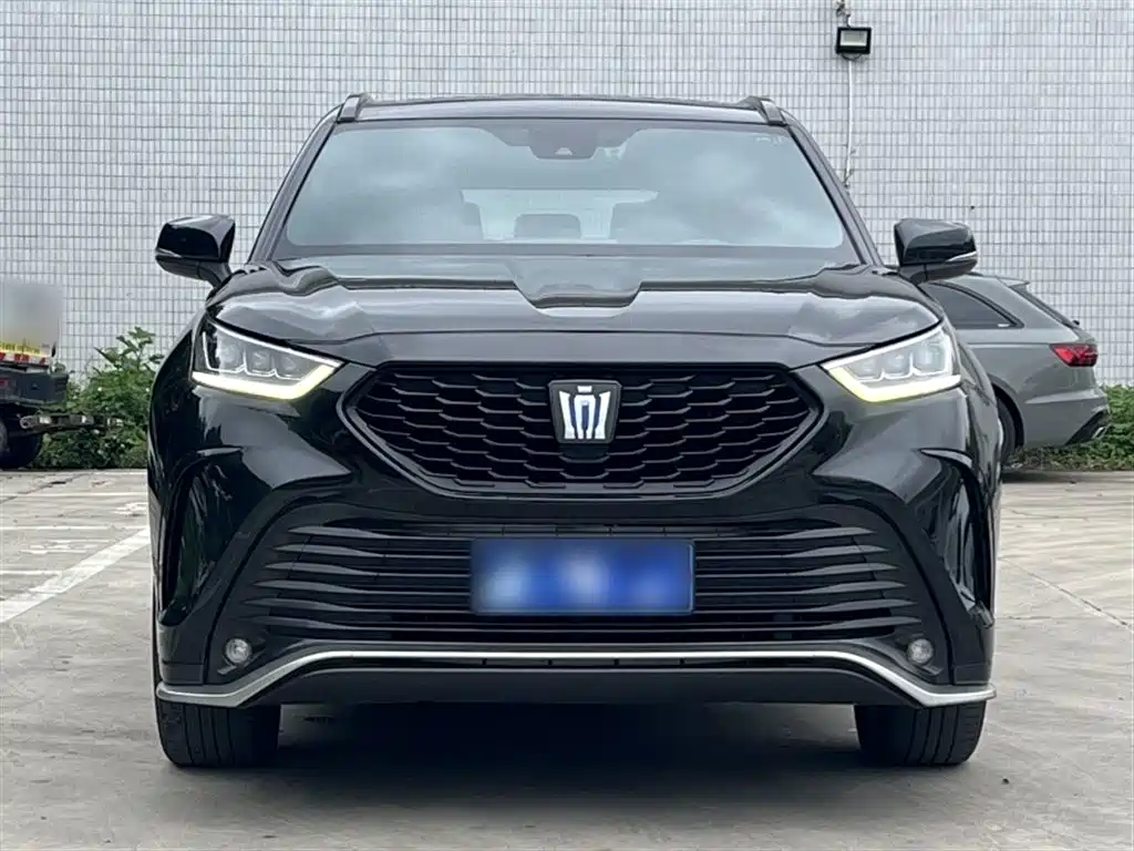 Toyota Crown Kluger 2022 2.5L HEV 4WD Luxury Edition фото 9