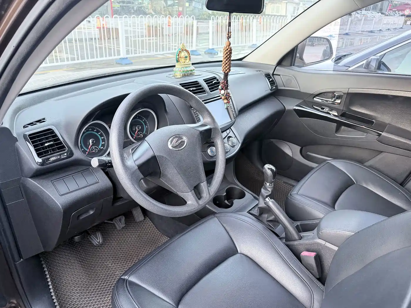 Landwind X5 2015 2013 2.0T Manual Creative Edition