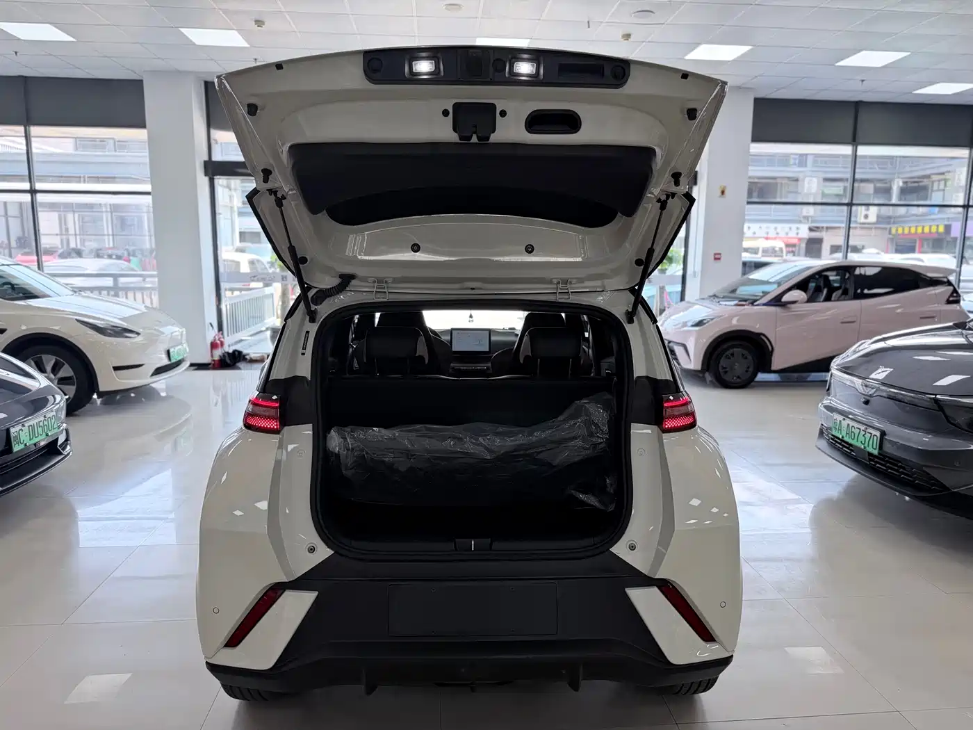 BYD Seagull 2024 Glory Edition 305km Freedom Edition фото 10