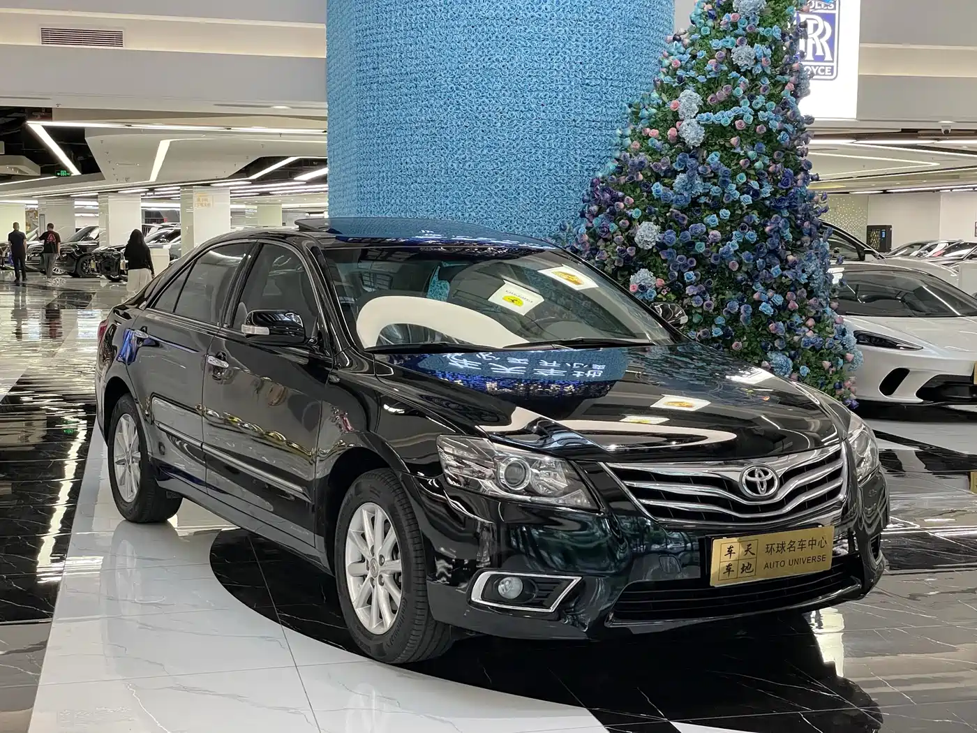 Toyota Camry 2013 200G Classic Luxury Edition фото 3
