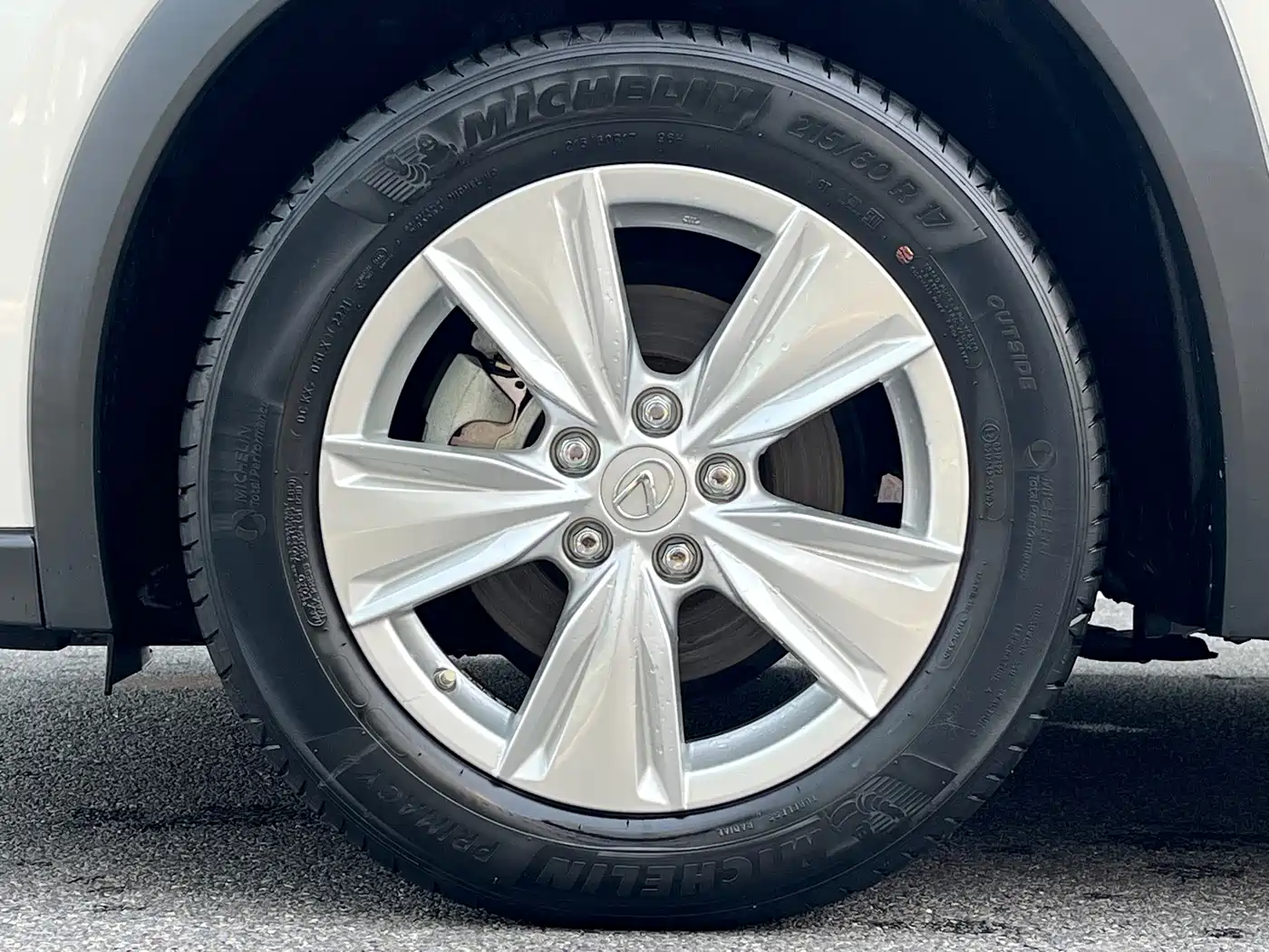 Lexus UX 2021 2020 260h Explore Fun Edition China V