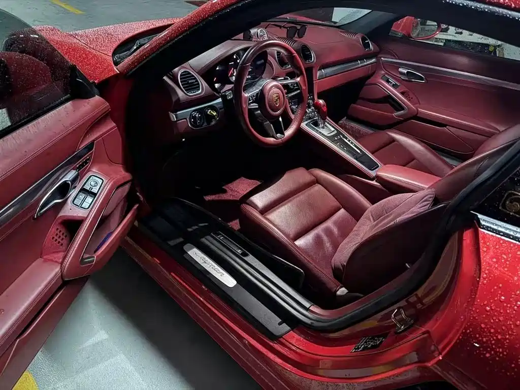 Porsche 718 2020 Cayman 2.0T фото 4