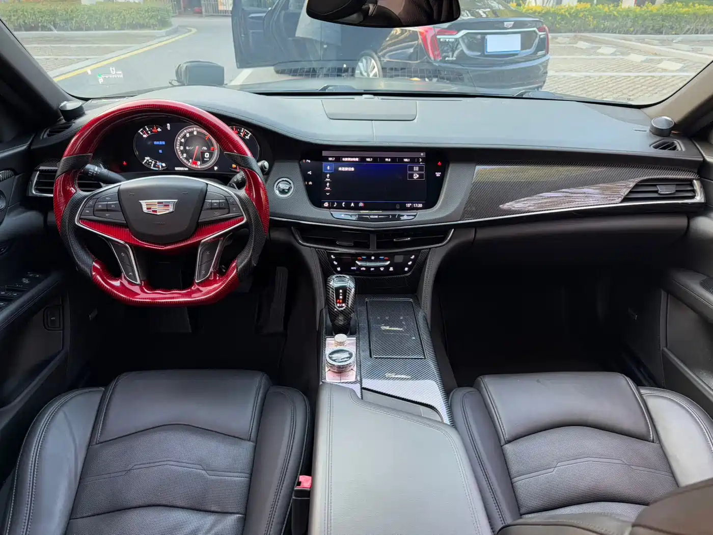 Cadillac CT6 2019 28T Leading Sport Model фото 9