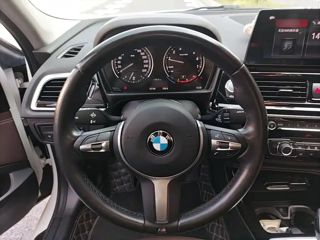 Photo 11 - BMW 1 Series