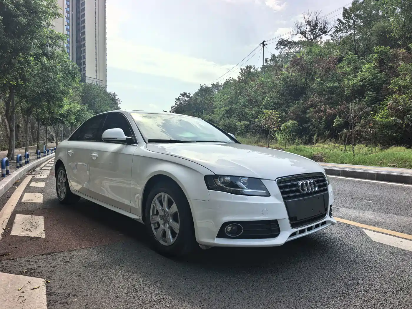 Фото 3 - Audi A4L