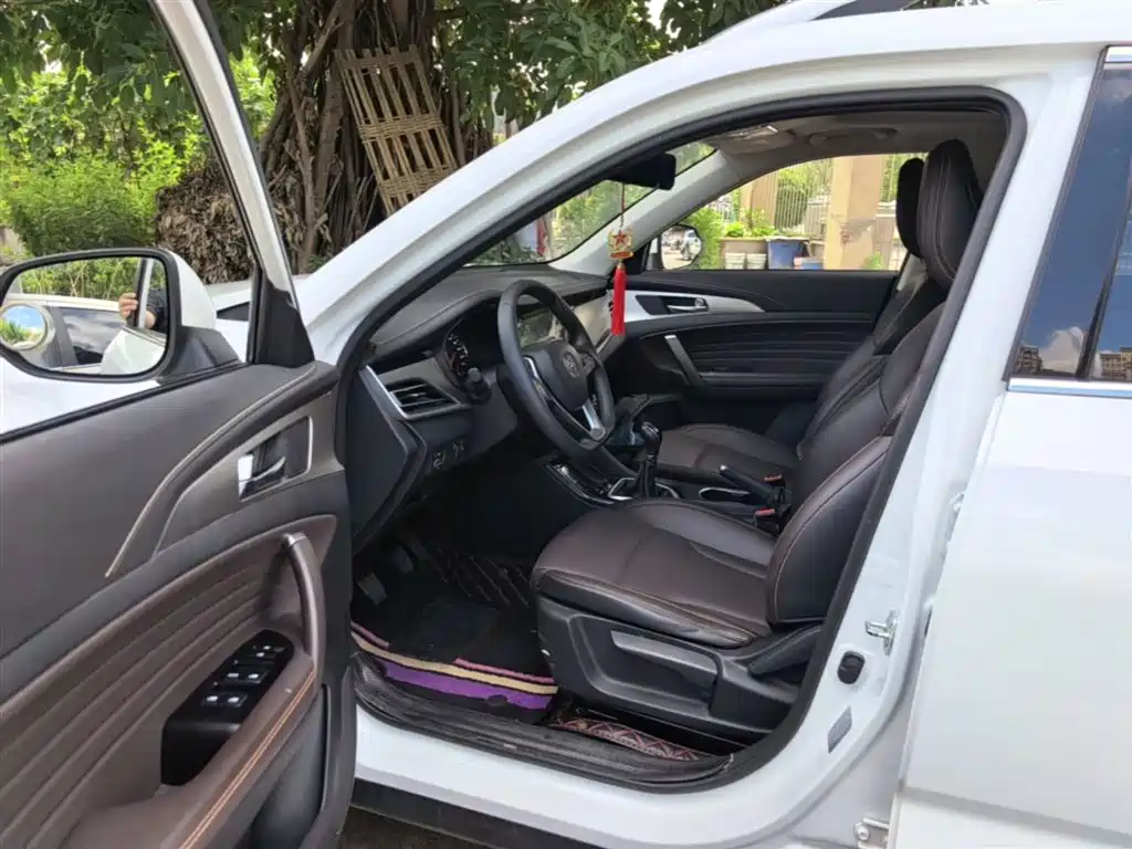 Changan CS35 PLUS 2019 2019 1.6L Manual ChangLian