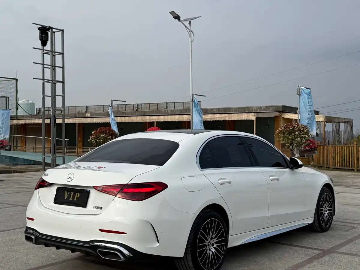Mercedes-Benz C-Class 2025 C 260 L Sport Edition фото 7