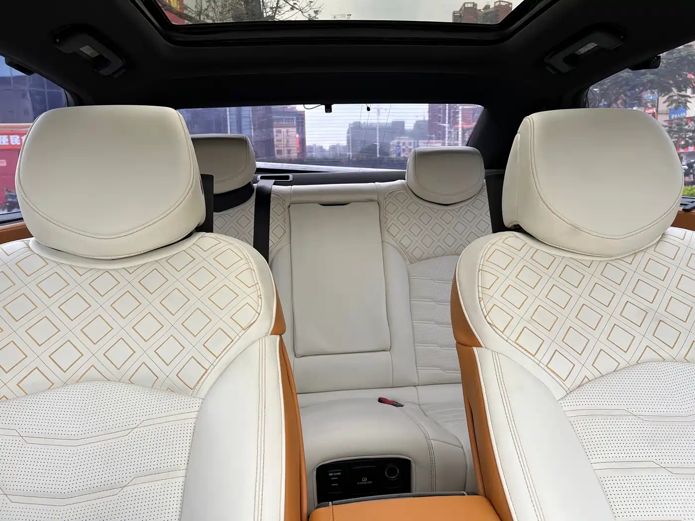 Cadillac CT6 2016 40T Leading фото 18