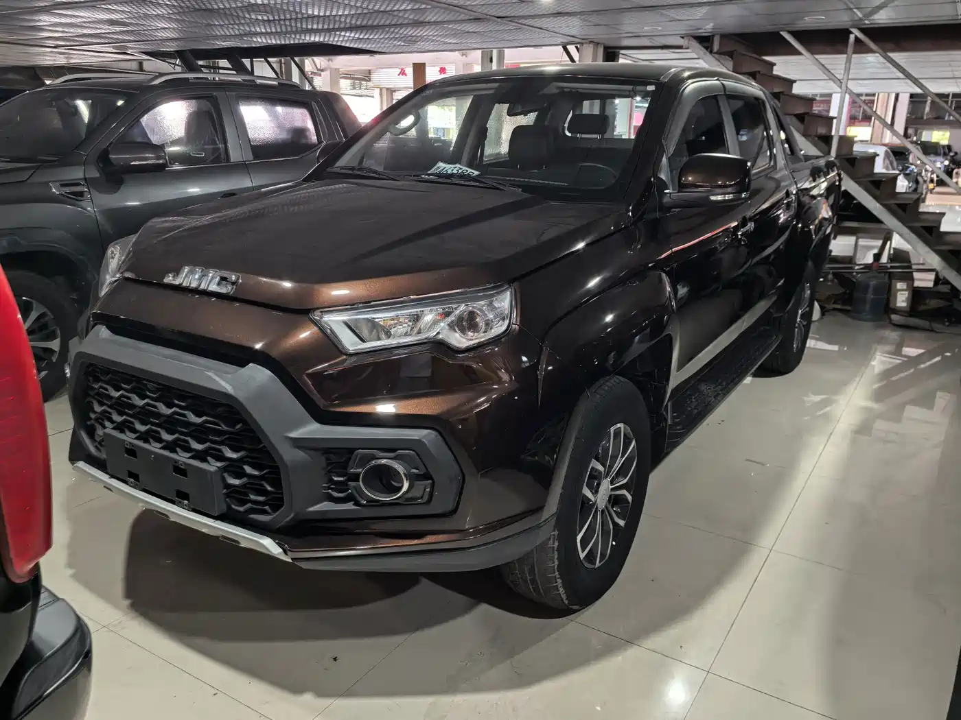 Jiangling Yuhu 7 2021 2020 Model 2.0T Diesel Automatic 2WD Comfort Short Wheelbase China VI JX4D20A6L