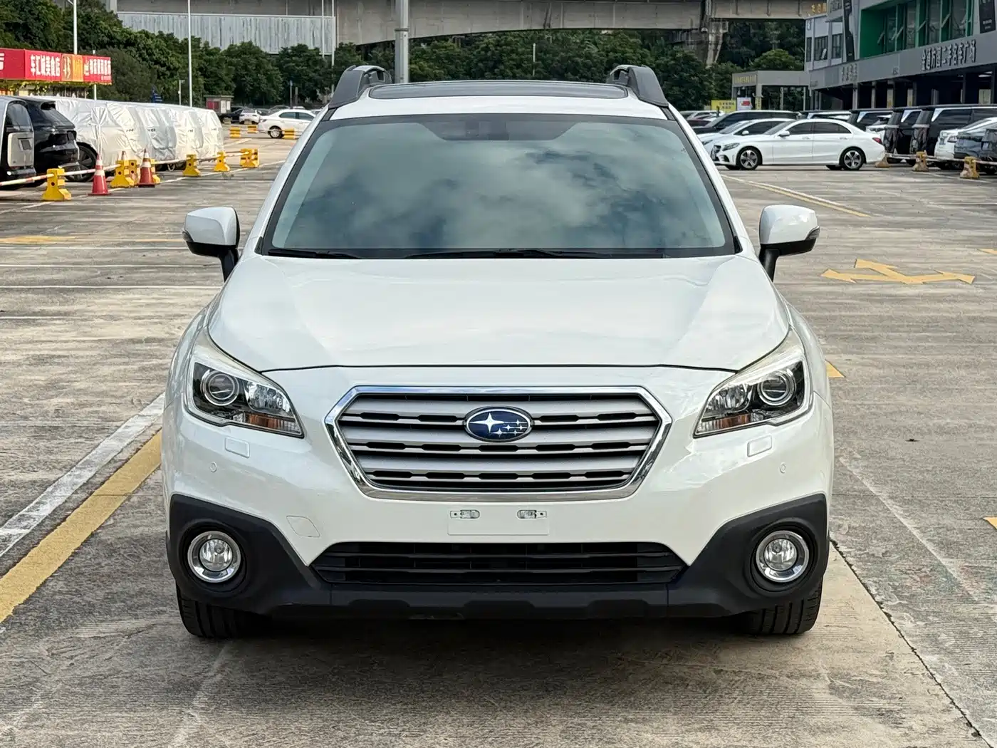 Subaru Outback 2017 2016 2.5i Luxury Navigation Edition