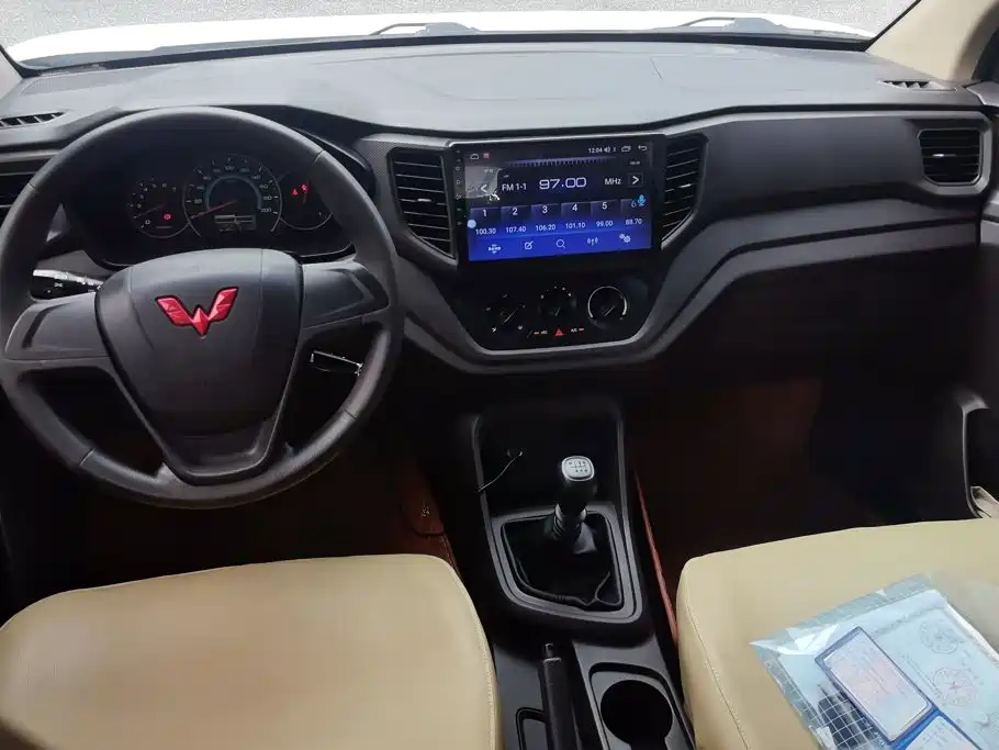 Фото 12 - Wuling Motors Wuling Hongguang V