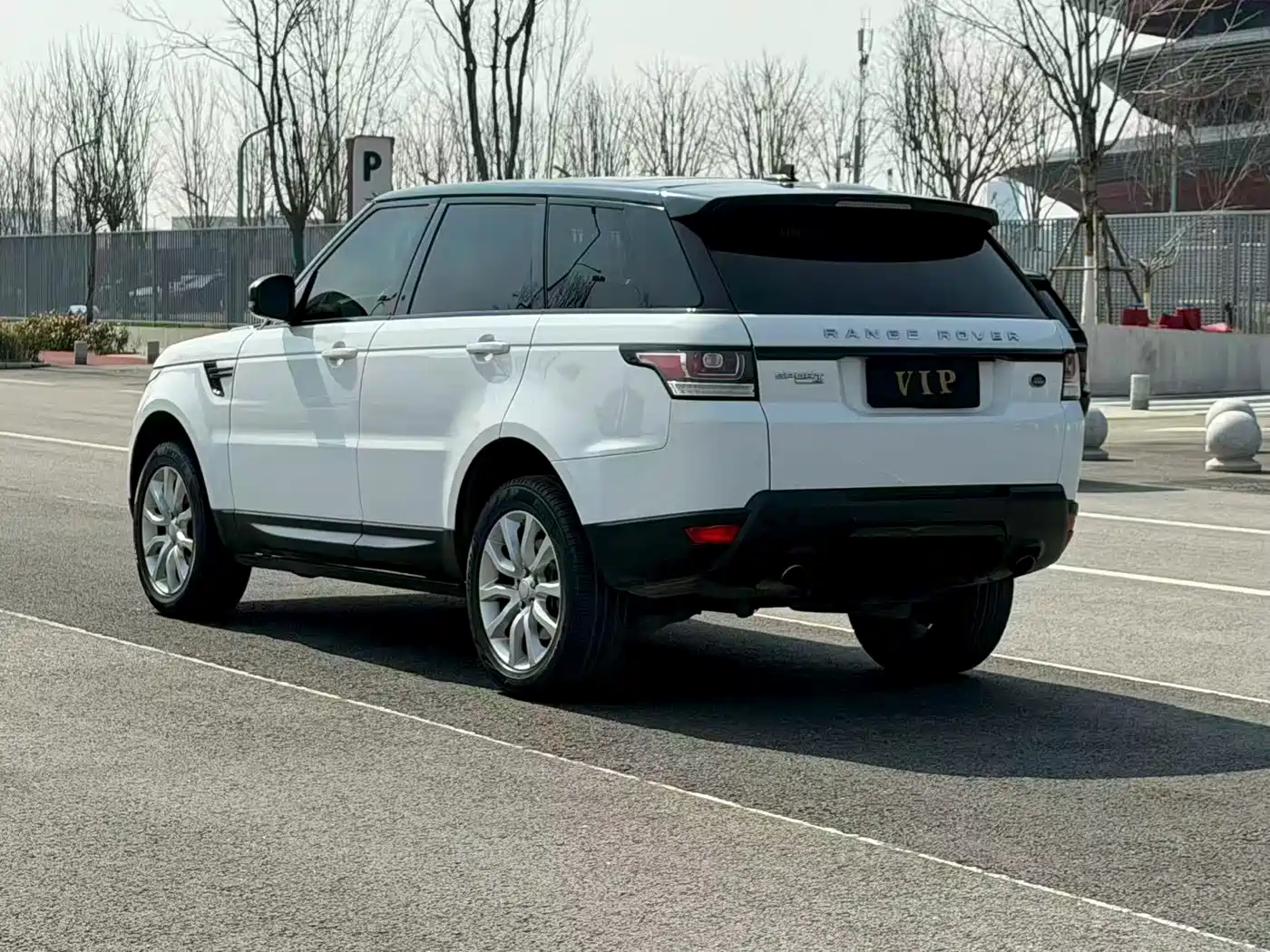 Land Rover Range Rover Sport 2016 Model 3.0 SDV6 HSE DYNAMIC фото 7