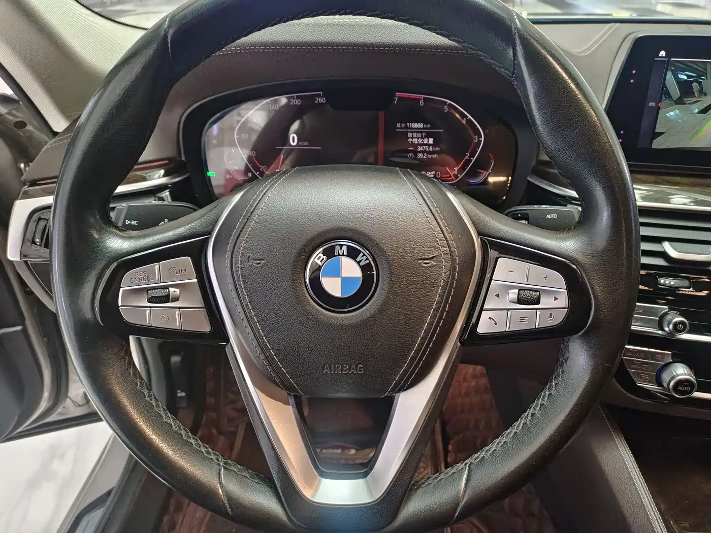 BMW 5 Series 2020 525Li Luxury Package фото 7