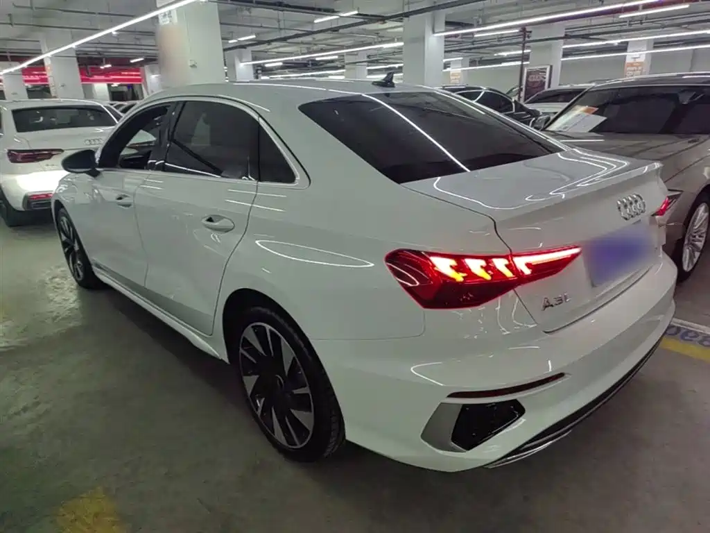 Audi A3 2023 Facelift A3L Limousine 35 TFSI Fashion Sport фото 5
