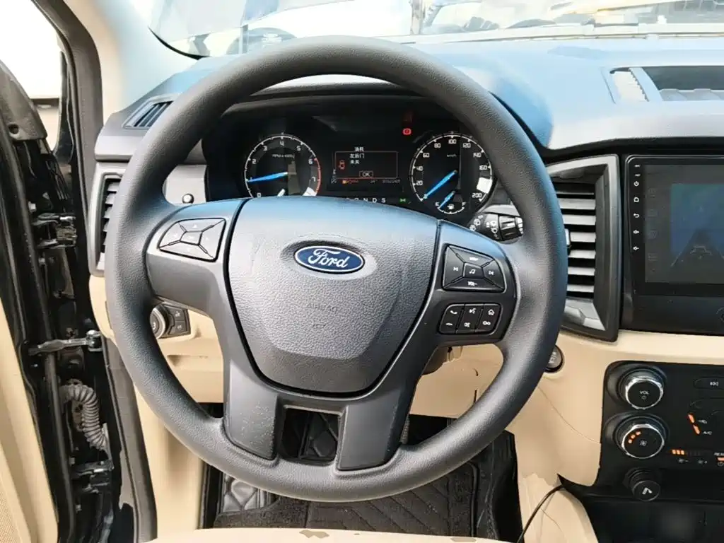 Ford Everest 2023 2020 2.3T Gasoline Automatic 4WD Elite 5-seater