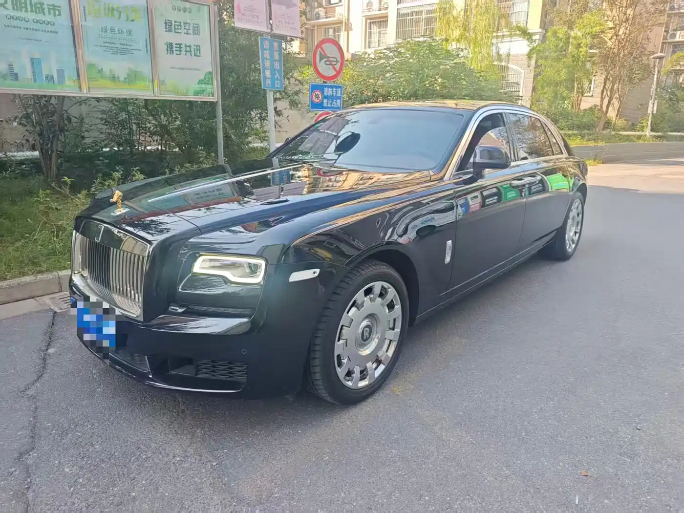 Rolls-Royce Ghost 2019 2018 6.6T Long Wheelbase Edition