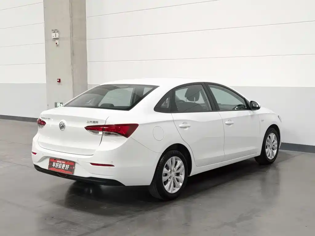 Фото 2 - Buick Excelle