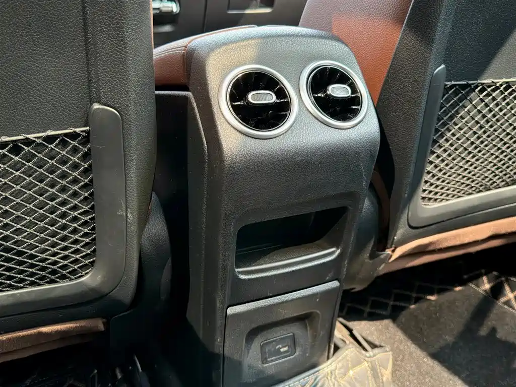 Mercedes-Benz GLB 2023 GLB 220 Style фото 31