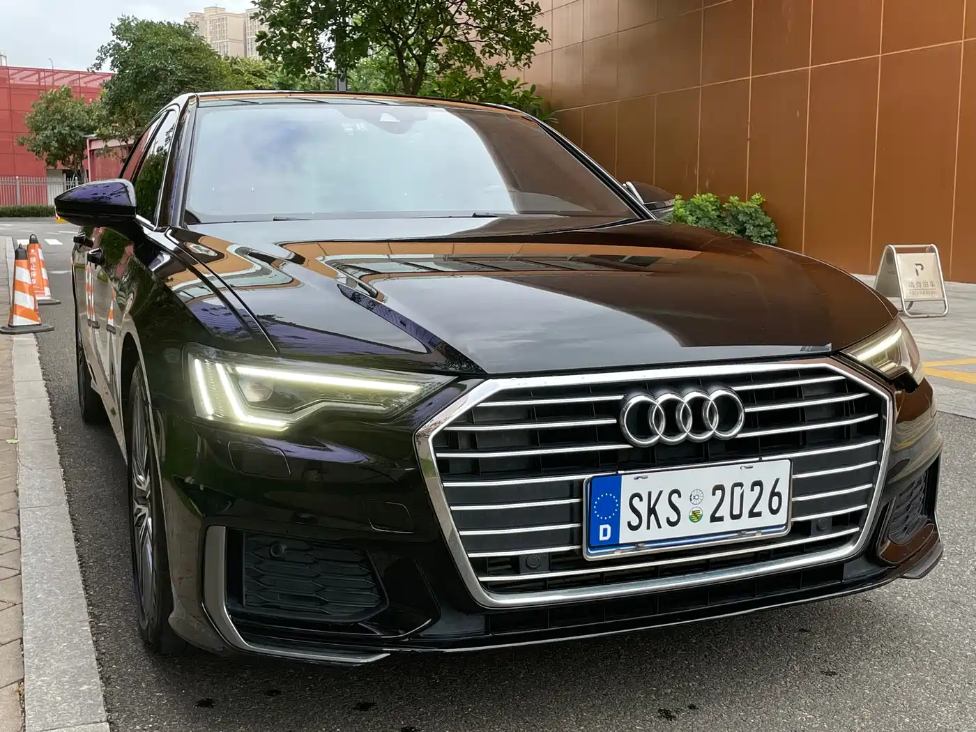 Audi A6L 2021 45 TFSI Exclusive Elegance фото 3