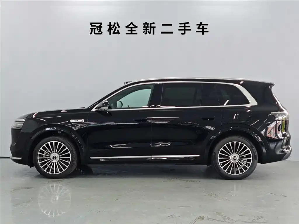 AITO Wenjie AITO M8 2025 Model Extended Range Max Edition 37kWh 6-Seater фото 3