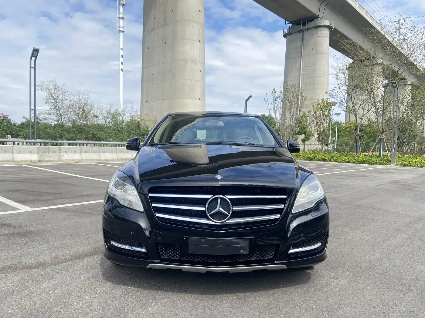 Mercedes-Benz R-Class 2011 R 350 L 4MATIC фото 2