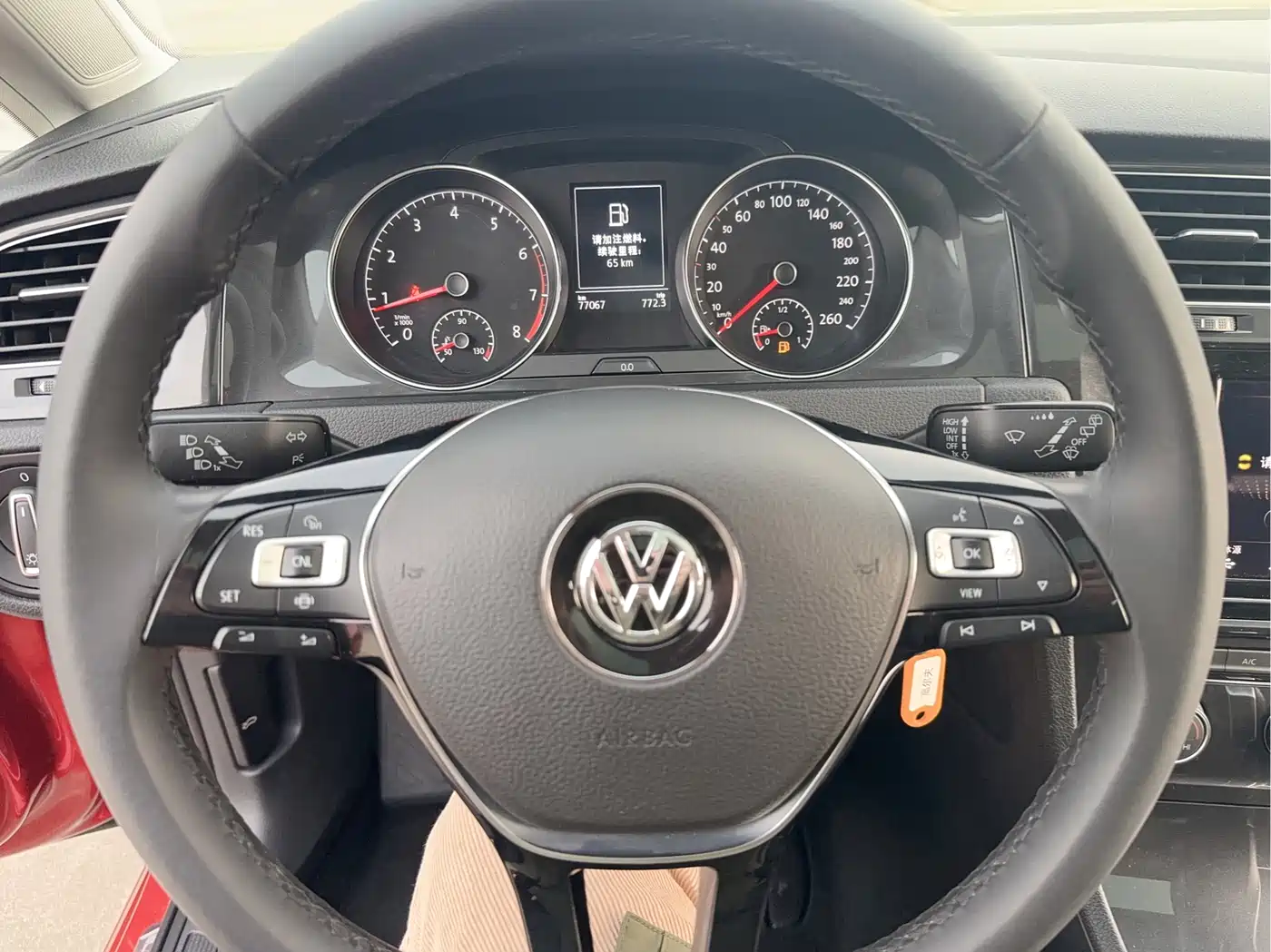 Volkswagen Golf 2019 1.6L Auto Comfort (China V) фото 8